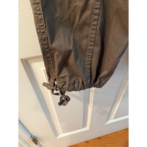 Karen Scott Brown Cargo Capri Pants sz 8 NWT - Picture 3 of 6